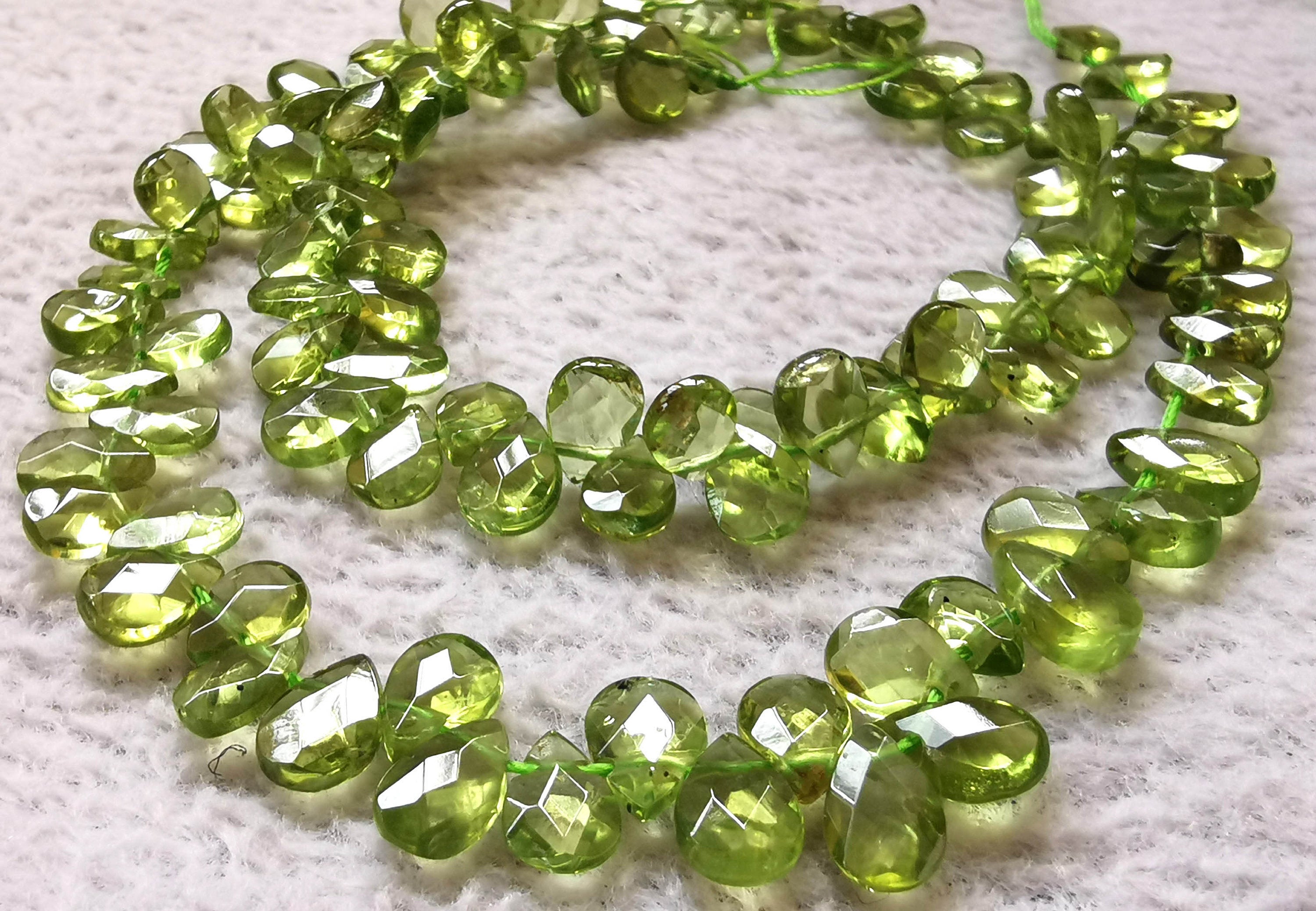 16inch 110pcs Pear Cut Peridot Necklace, August Birthstone, teardrop ...